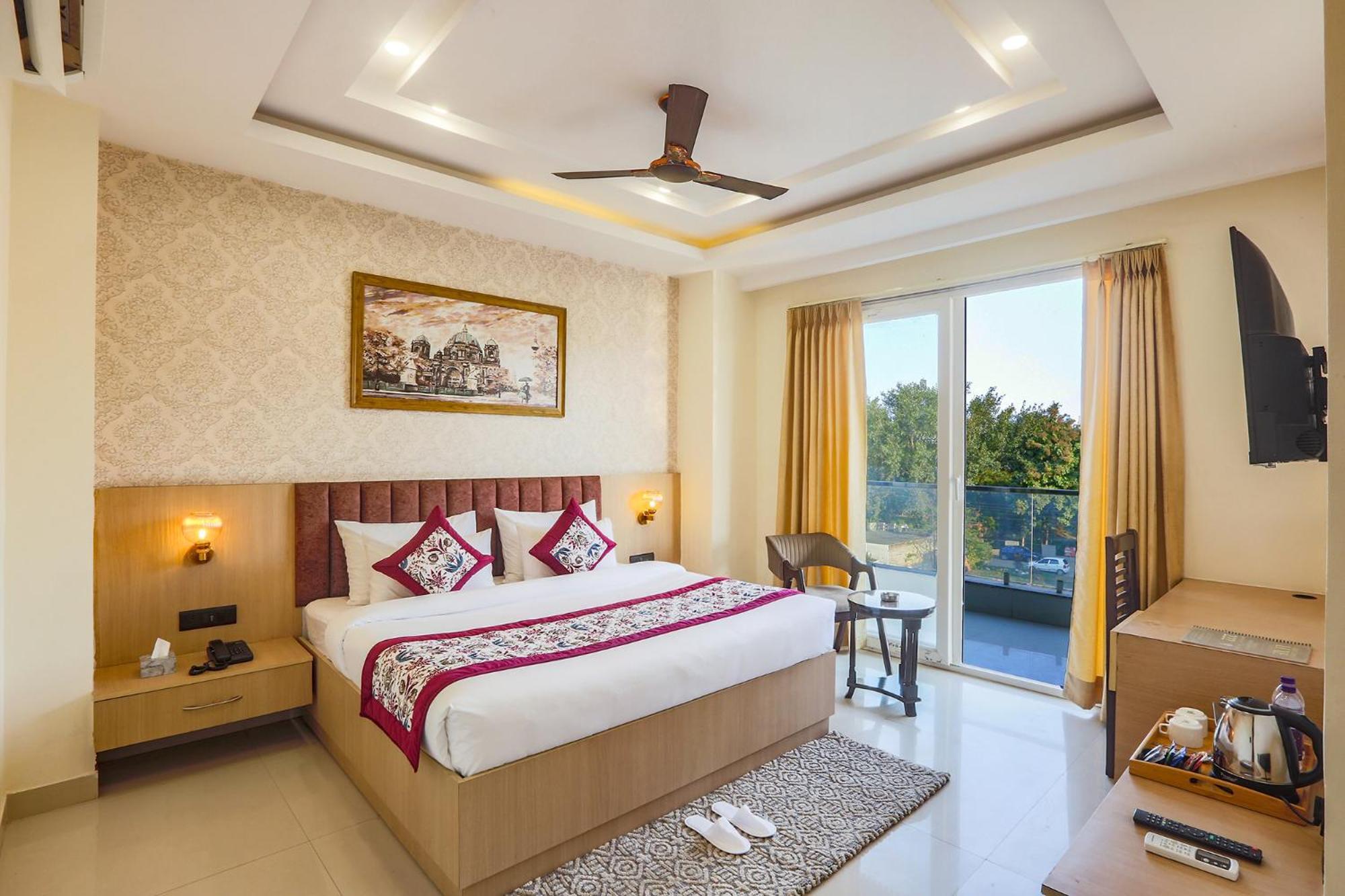 Hotel Green Lotus Luxe Gurgaon Zewnętrze zdjęcie